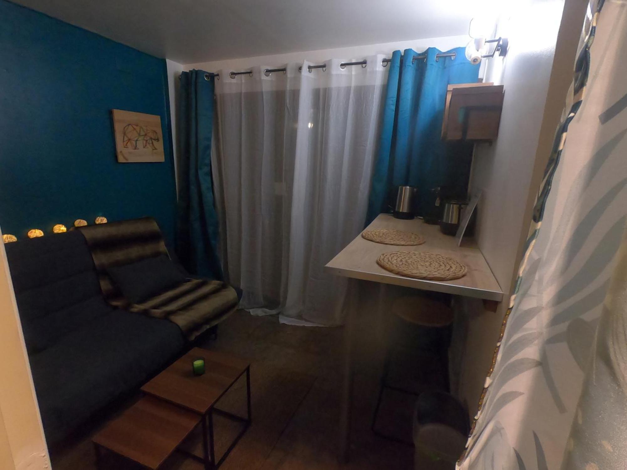 Petit Studio Cosy سانت-بيير-ديلس-فوركات المظهر الخارجي الصورة