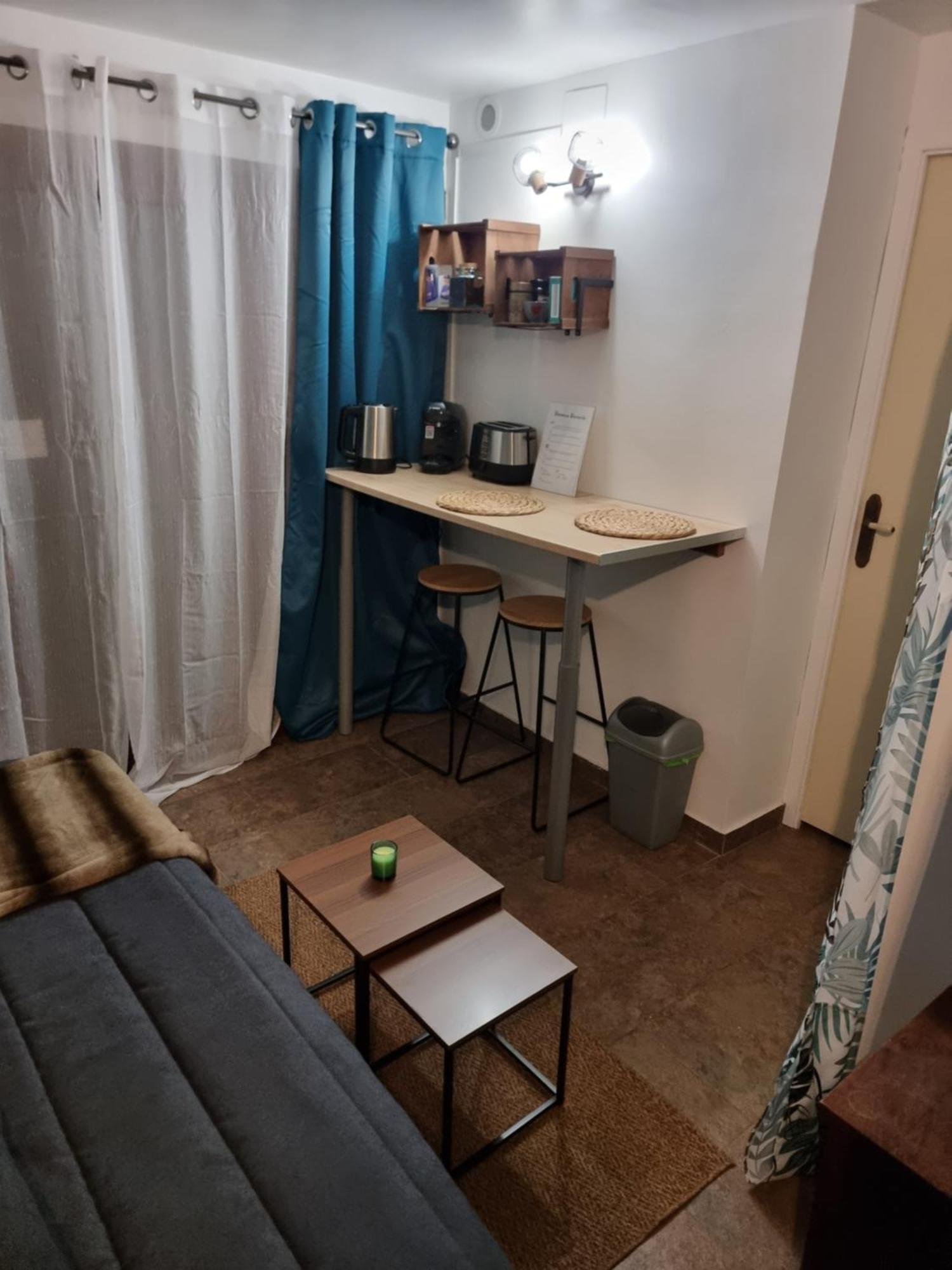 Petit Studio Cosy سانت-بيير-ديلس-فوركات المظهر الخارجي الصورة