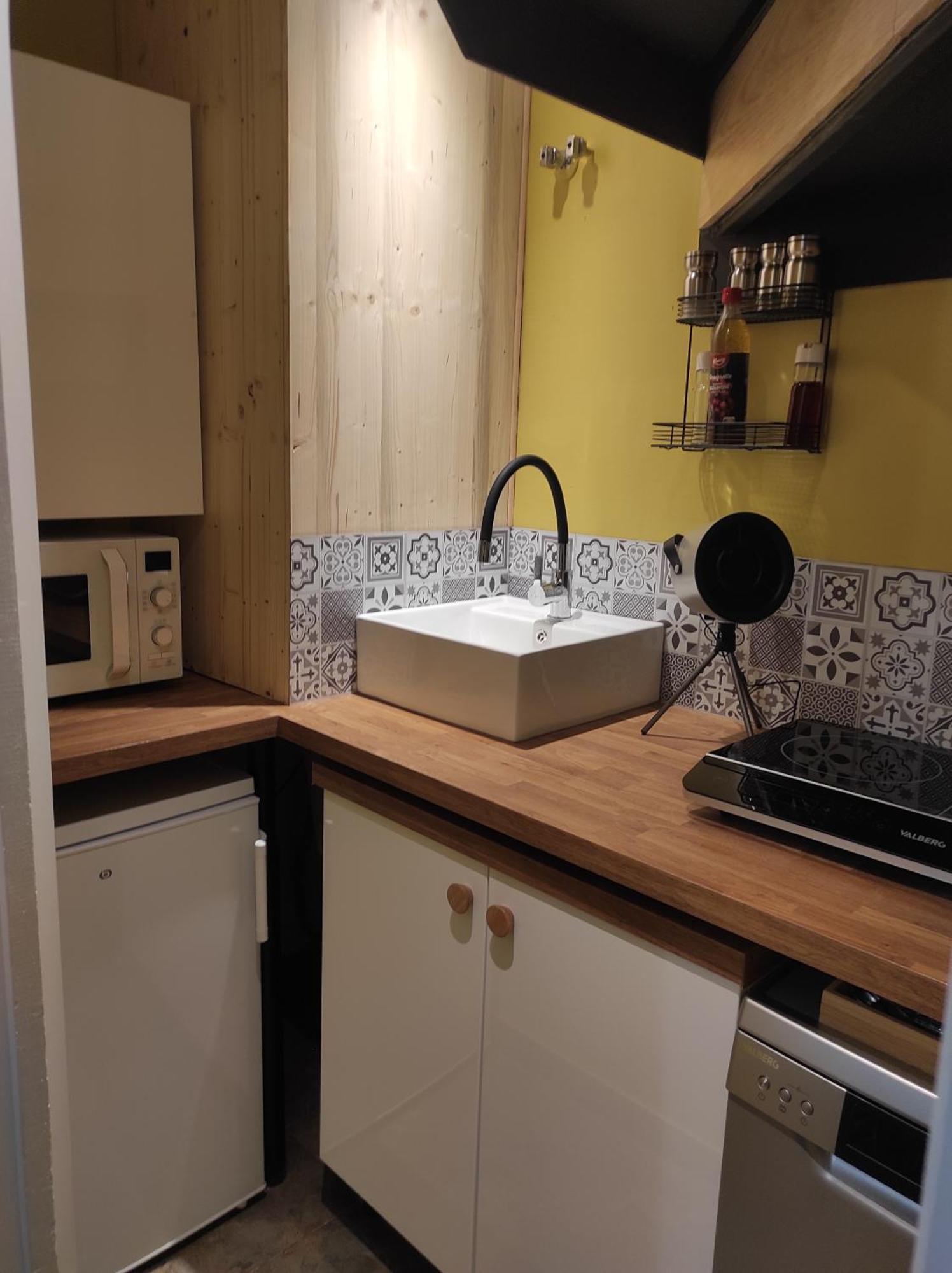 Petit Studio Cosy سانت-بيير-ديلس-فوركات المظهر الخارجي الصورة